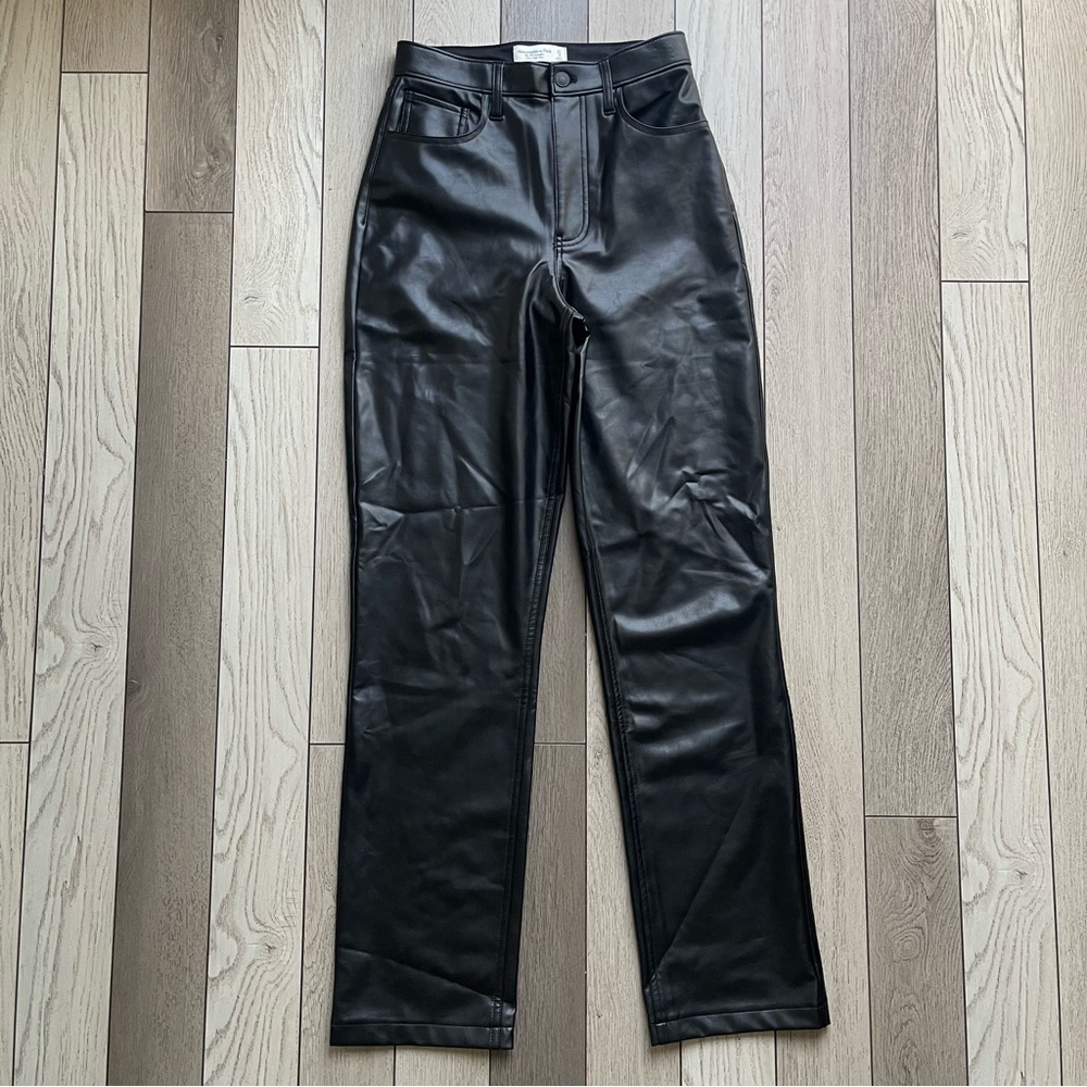 Abercrombie & Fitch Black High-Rise Pants - Picture 1 of 6